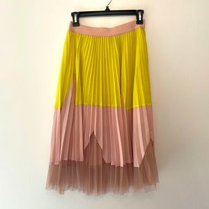 BCBG skirt XXS
